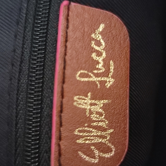 ELLIOT Lucca Y2K Striped Pastel Crossbody - Picture 10 of 12